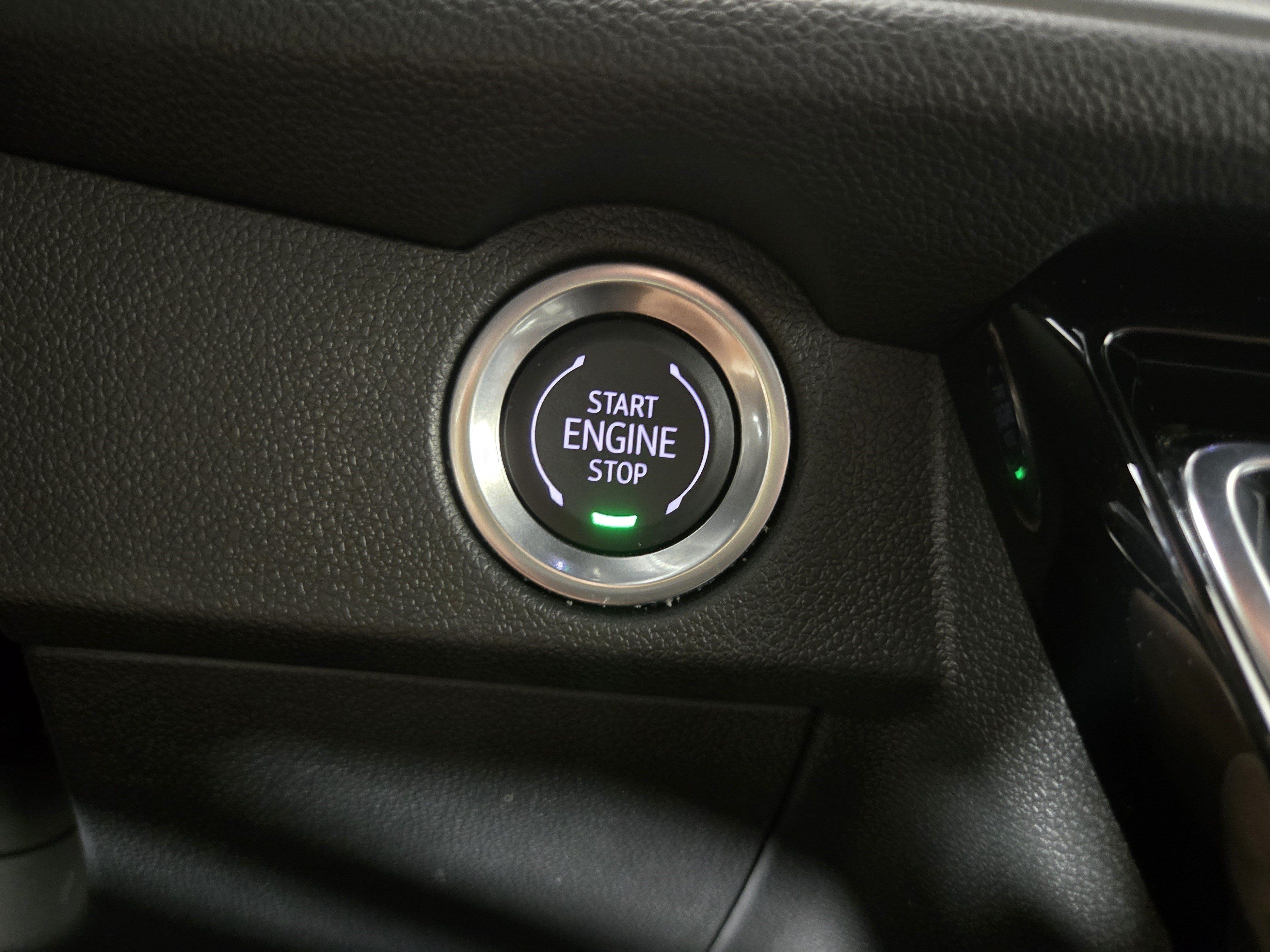 Certified 2024 Chevrolet Traverse LS FWD image 26