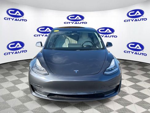 Used 2019 Tesla Model 3 Standard Range Plus image 10