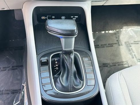 Used 2024 Hyundai Kona SEL FWD image 16