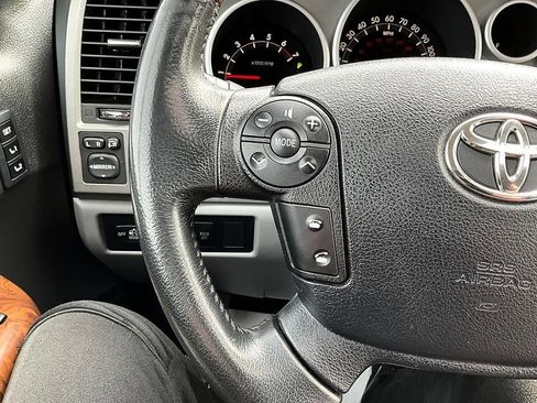 Used 2012 Toyota Tundra Limited w/ Platinum Pkg image 21