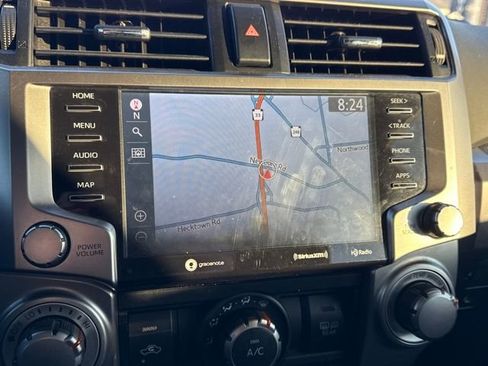 Used 2020 Toyota 4Runner SR5 image 22