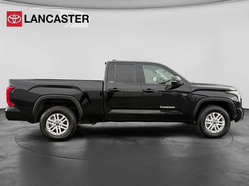 Certified 2022 Toyota Tundra SR5 w/ SR5 Convenience Package RWD image 8