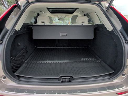 Used 2025 Volvo XC60 T8 Core w/ Protection Package Premier image 10