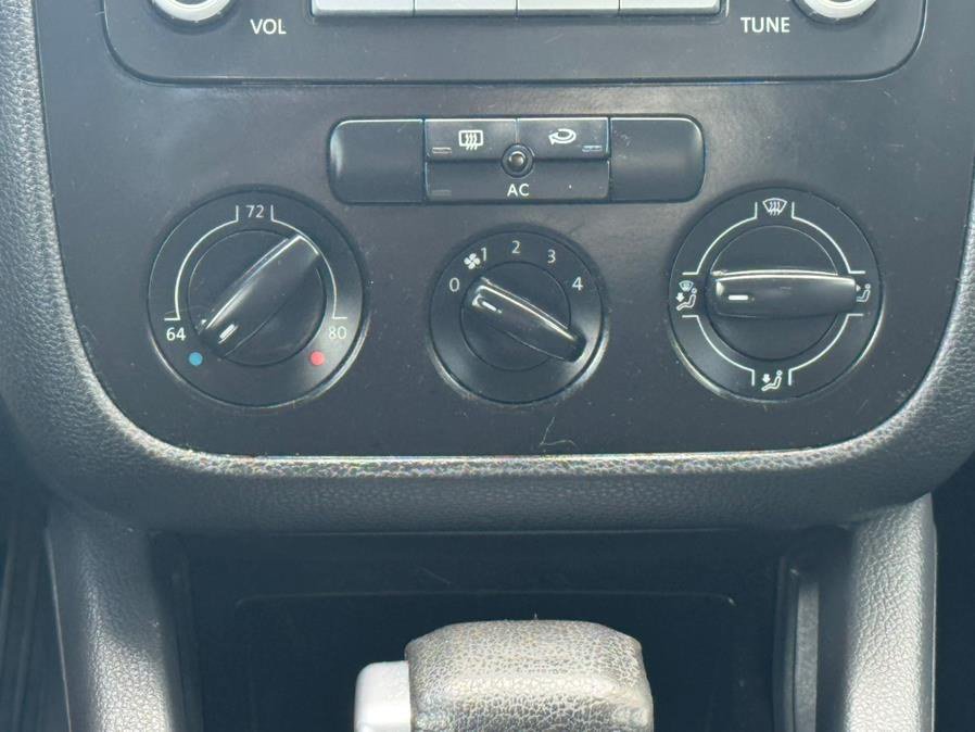 Used 2008 Volkswagen Jetta S FWD image 17