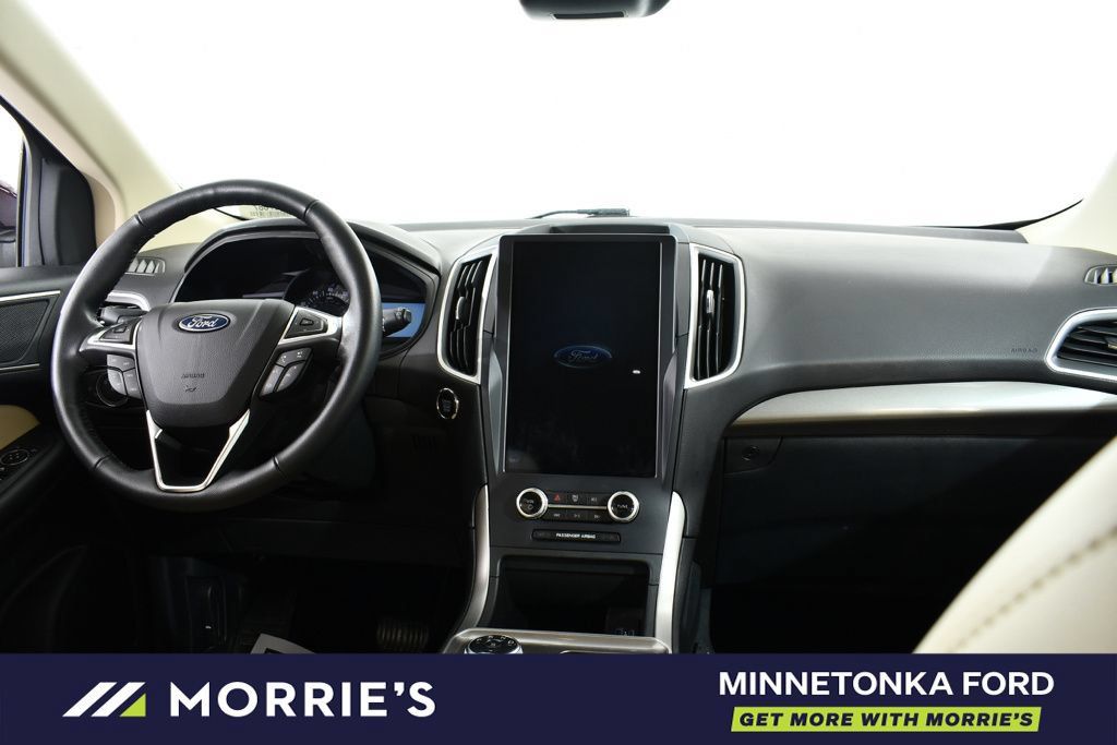 Used 2023 Ford Edge SEL AWD/4WD image 7