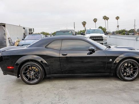 Used 2021 Dodge Challenger R/T Scat Pack RWD image 13