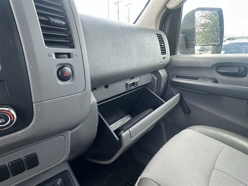 Used 2014 Nissan NV 2500 S w/ Side & Curtain Airbag Package RWD image 31