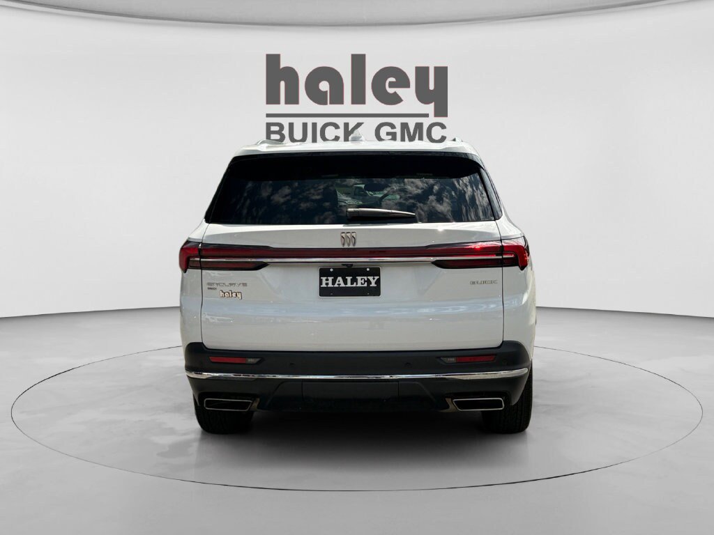 Used 2026 Buick Enclave Preferred AWD/4WD image 4