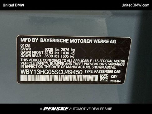 Used 2025 BMW i5 xDrive40 w/ Executive Package image 15