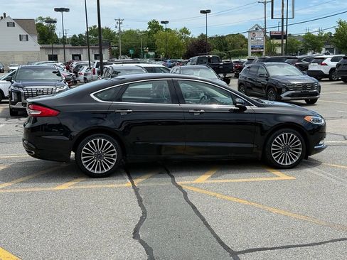 Used 2017 Ford Fusion SE w/ Equipment Group 202A AWD/4WD image 7