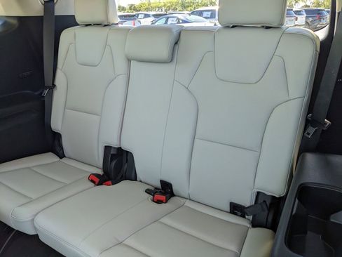 Certified 2025 Kia Telluride EX X-Line AWD/4WD image 20