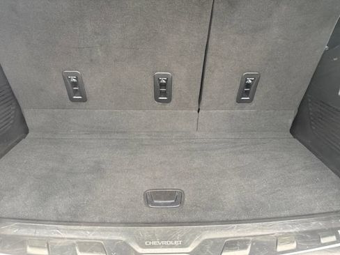 Used 2023 Chevrolet Tahoe Premier w/ Premium Package image 23