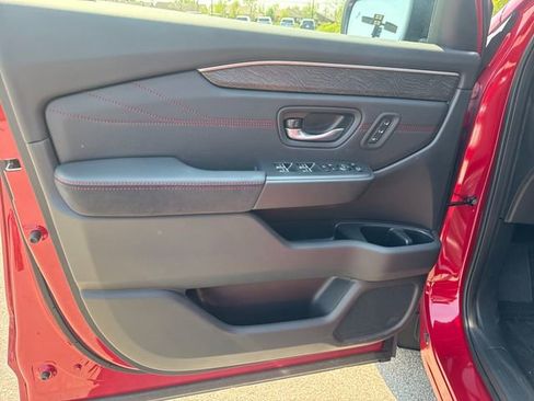 New 2026 Honda Pilot Black Edition image 9