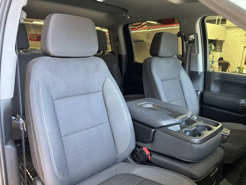 Used 2023 Chevrolet Silverado 2500 LT w/ Convenience Package AWD/4WD image 15