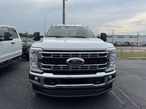 New 2025 Ford F350 XL w/ XL Chrome Package image 26