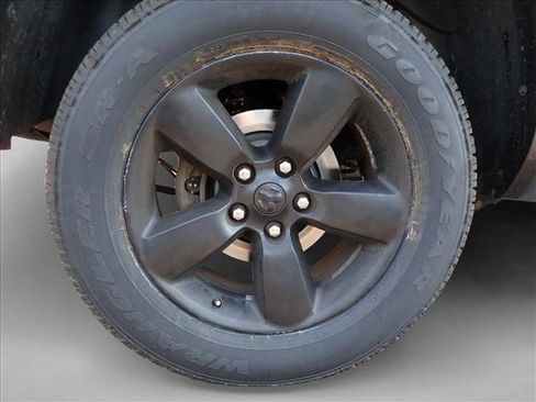 Used 2018 RAM 1500 Laramie w/ Protection Group AWD/4WD image 7