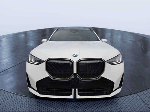 New 2026 BMW X3 xDrive30i w/ Premium Package AWD/4WD image 8
