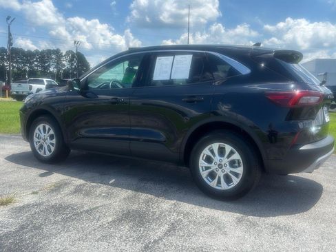 Used 2024 Ford Escape Active image 2