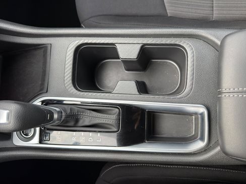 Used 2024 Nissan Sentra SV image 22