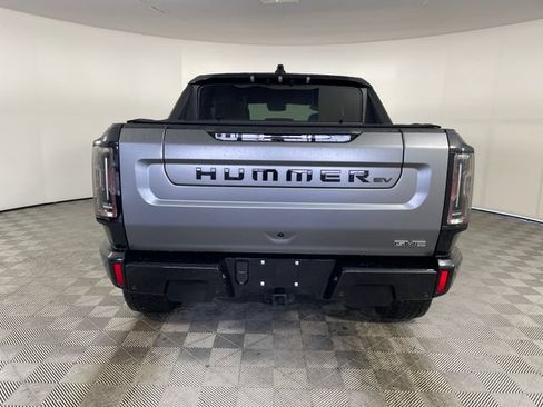 Certified 2026 GMC Hummer EV 4x4 Crew Cab w/ Carbon Fiber Edition Package image 24
