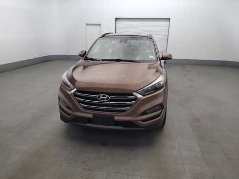 Used 2016 Hyundai Tucson Limited w/ Option Group 03 AWD/4WD image 15