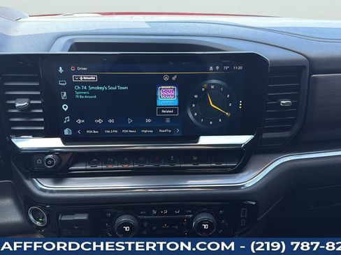Used 2024 Chevrolet Silverado 1500 High Country w/ High Country Premium Package AWD/4WD image 18
