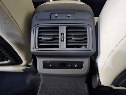 New 2025 Audi Q5 Prestige image 21