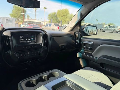 Used 2019 Chevrolet Silverado 1500 Custom w/ Custom Convenience Package RWD image 25