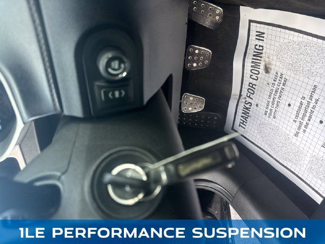 Used 2015 Chevrolet Camaro SS w/ SS Performance Package RWD image 30