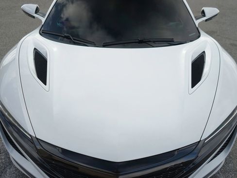 Used 2020 Acura NSX image 9