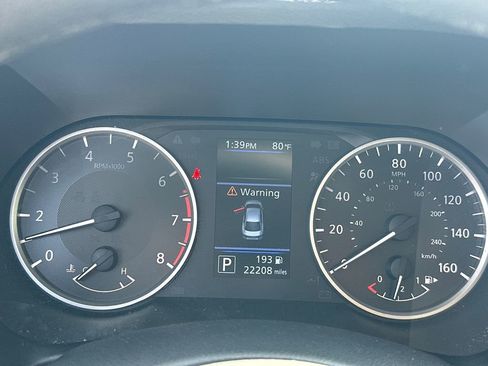Used 2025 Nissan Sentra S FWD image 26
