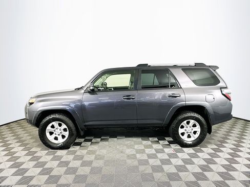 Used 2019 Toyota 4Runner SR5 image 4