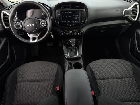 Used 2023 Kia Soul LX w/ Option Group 015 image 10