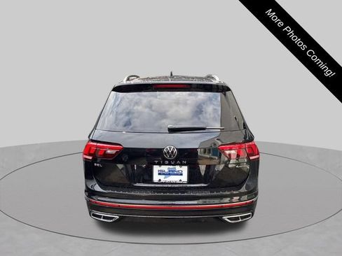 Used 2024 Volkswagen Tiguan SEL R-Line AWD/4WD image 3