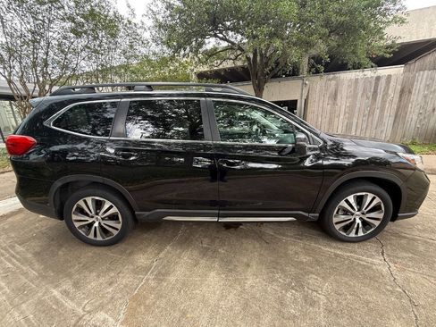 Used 2019 Subaru Ascent Limited image 9