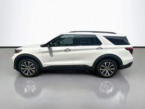 Used 2022 Ford Explorer ST-Line AWD/4WD image 9