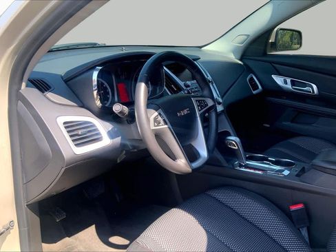 Used 2015 GMC Terrain SLE w/ Convenience Package FWD image 16