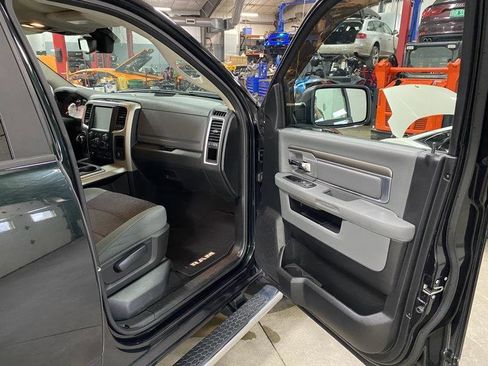 Used 2015 RAM 1500 Big Horn image 18