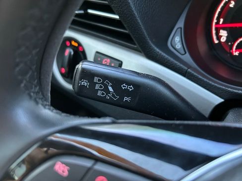 Used 2022 Volkswagen Passat 2.0T SE image 23