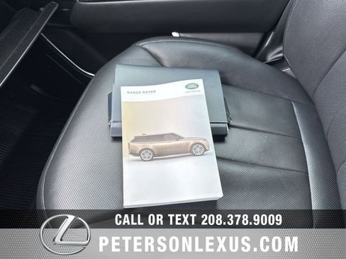 Used 2023 Land Rover Range Rover Long Wheelbase SE image 30