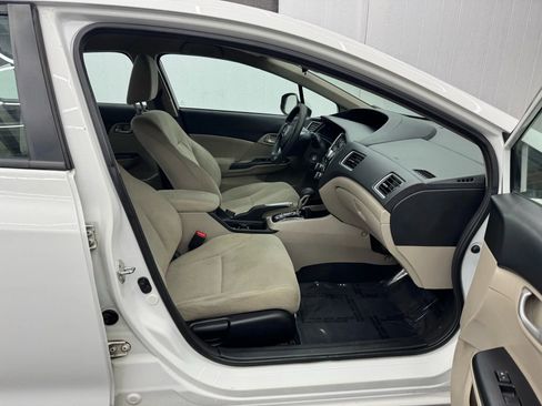 Used 2013 Honda Civic LX image 6