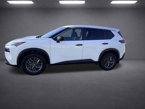 Used 2021 Nissan Rogue S FWD image 21