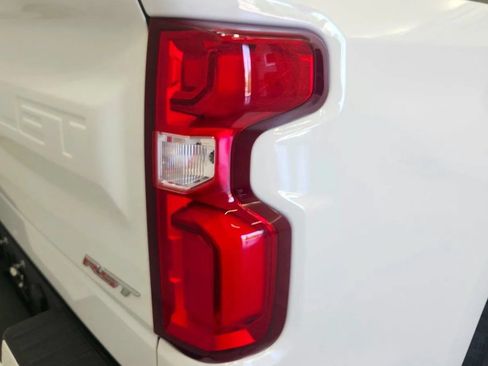 Used 2025 Chevrolet Silverado 1500 RST w/ Convenience Package II AWD/4WD image 32