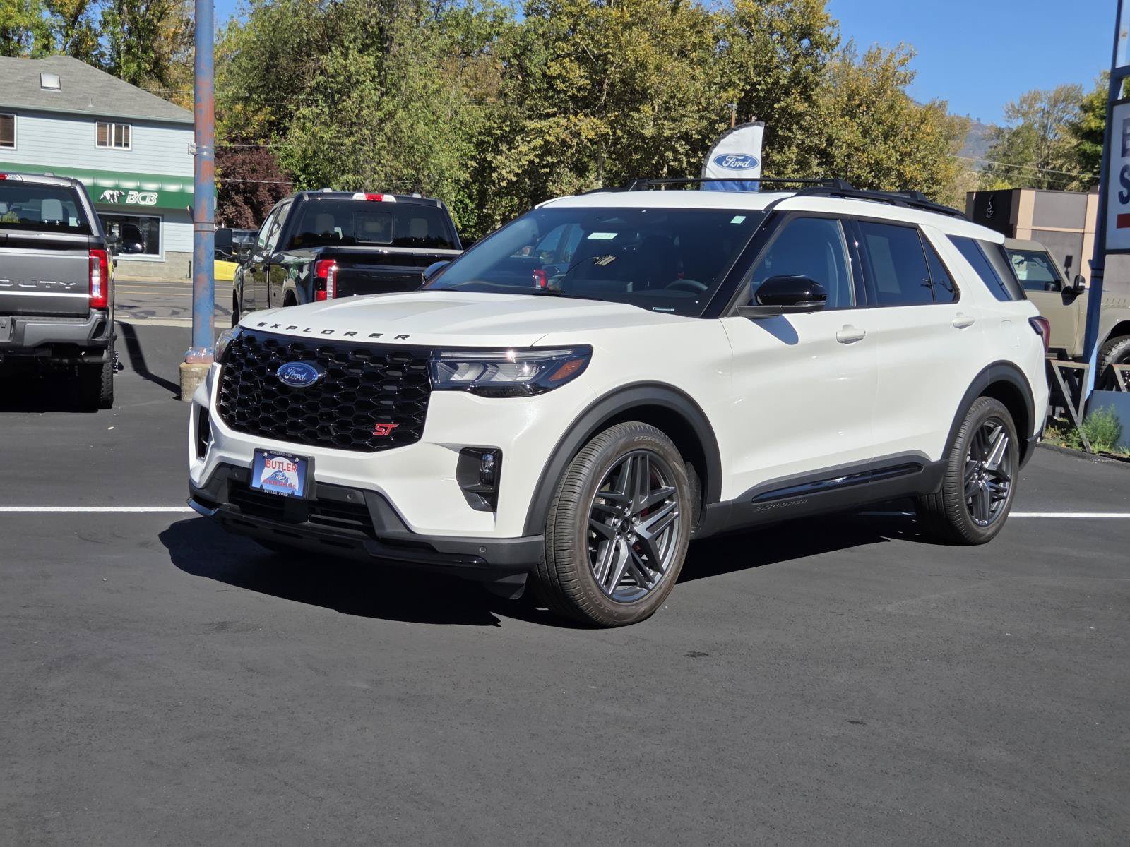 Used 2025 Ford Explorer ST w/ Sun And Sound Package AWD/4WD image 1
