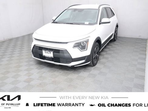 New 2026 Kia Niro EX FWD image 1