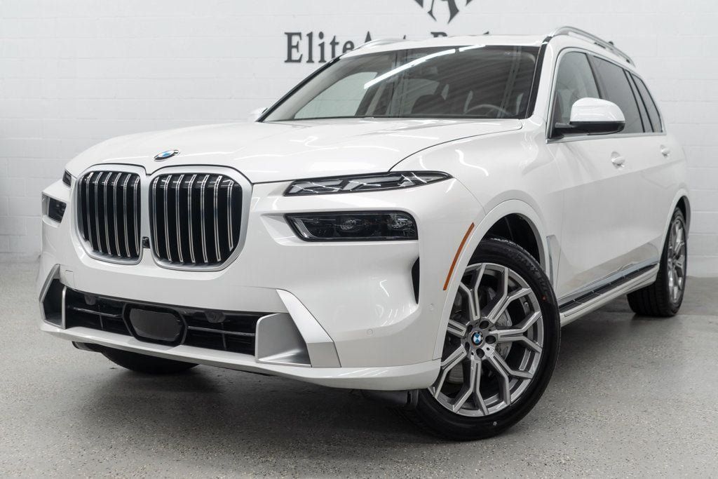Used 2025 BMW X7 xDrive40i AWD/4WD image 65