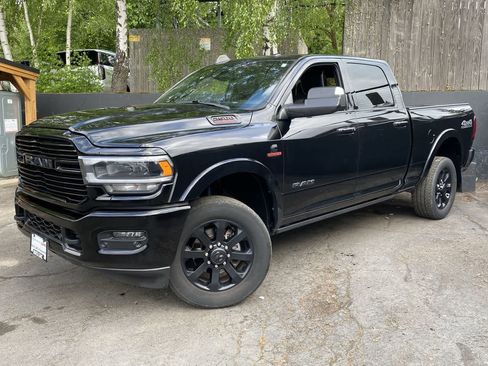 Used 2020 RAM 2500 Laramie AWD/4WD image 1