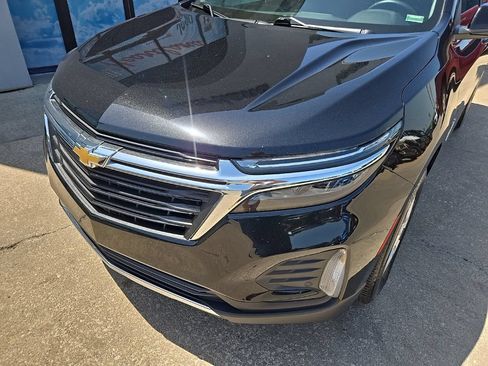 Used 2024 Chevrolet Equinox LT w/ Driver Convenience Package AWD/4WD image 19
