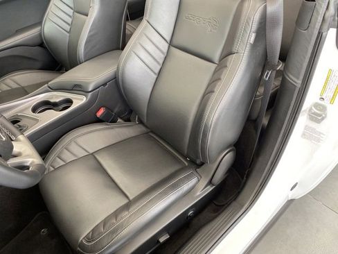 Used 2022 Dodge Challenger SRT Hellcat w/ Plus Package image 16