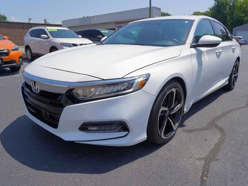 Used 2019 Honda Accord Sport image 1